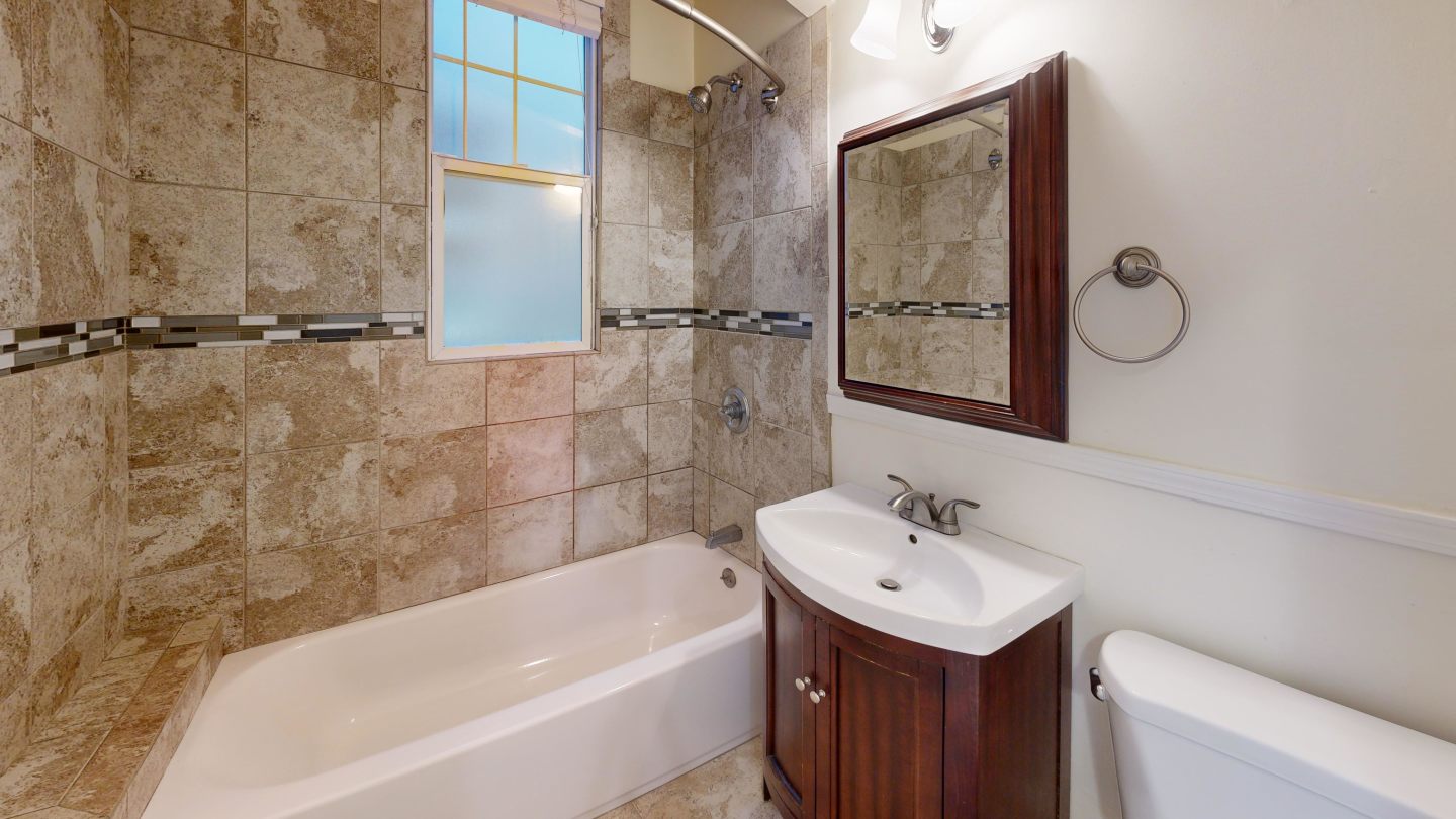 1395 Golden Gate Avenue Image 10