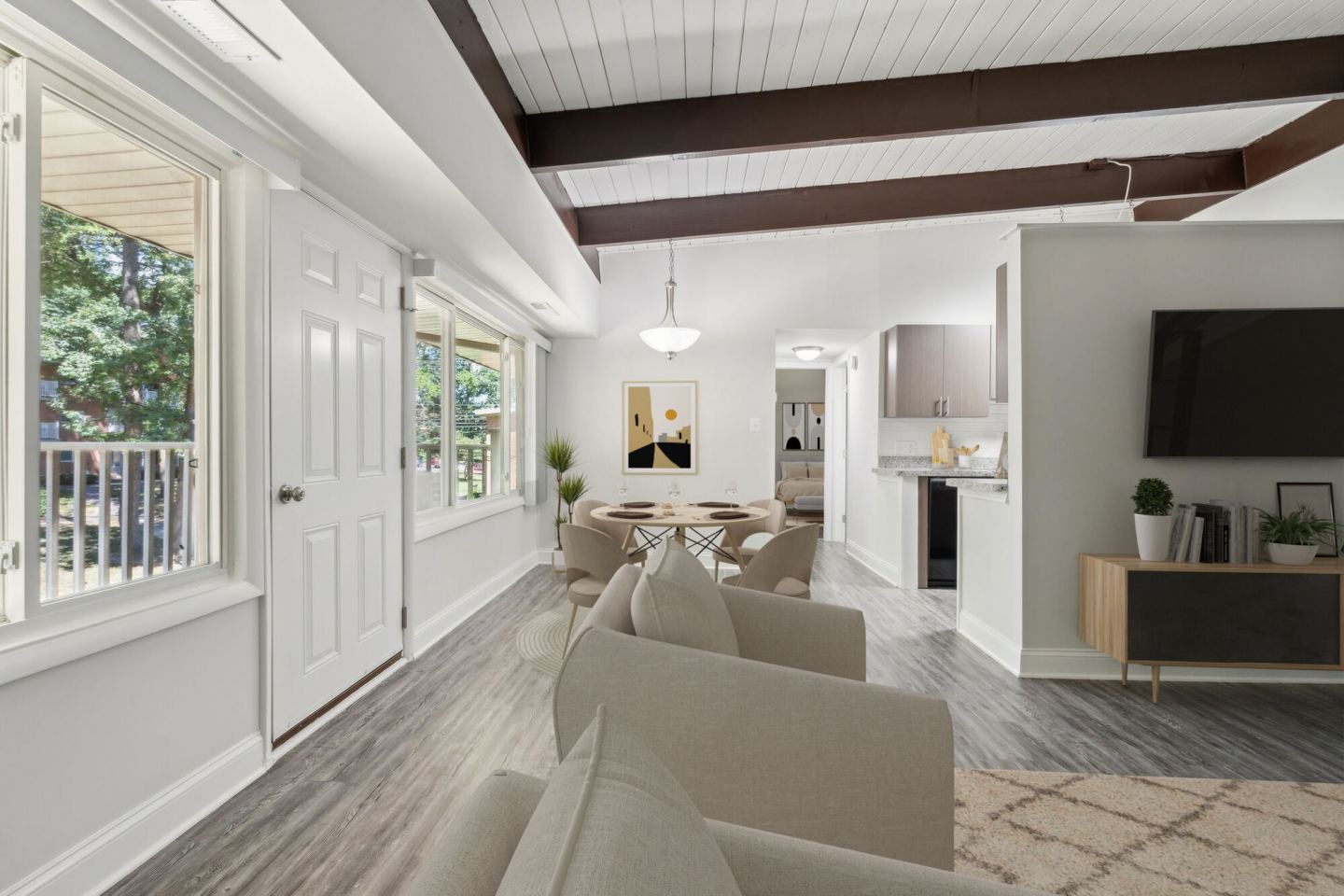 Glenmont Forest Apartments Image 8