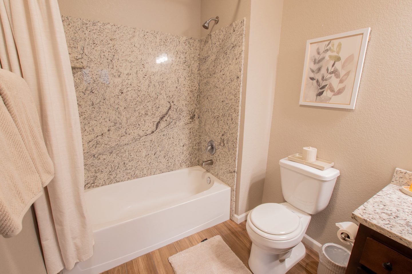 Lake Forest Image 12
