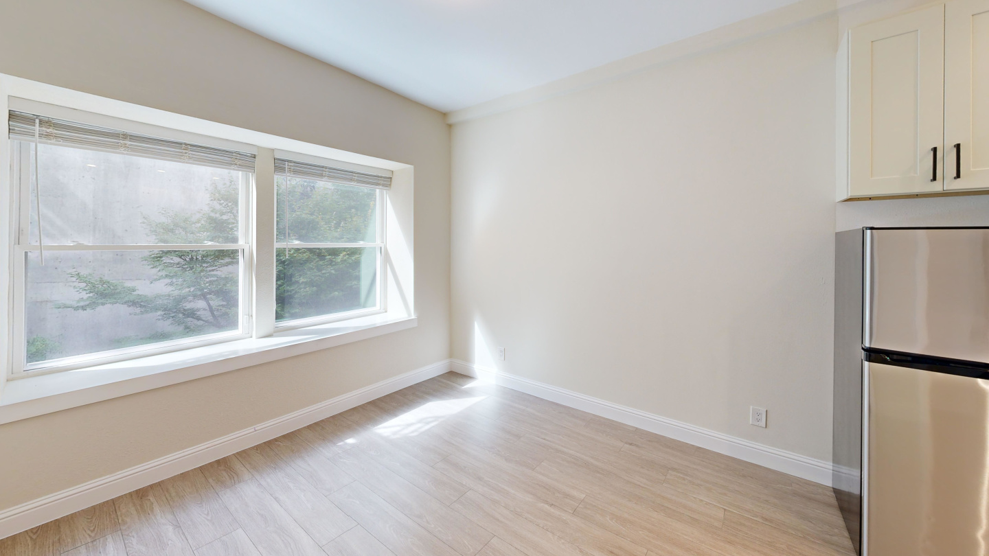 355 Fulton Image 7