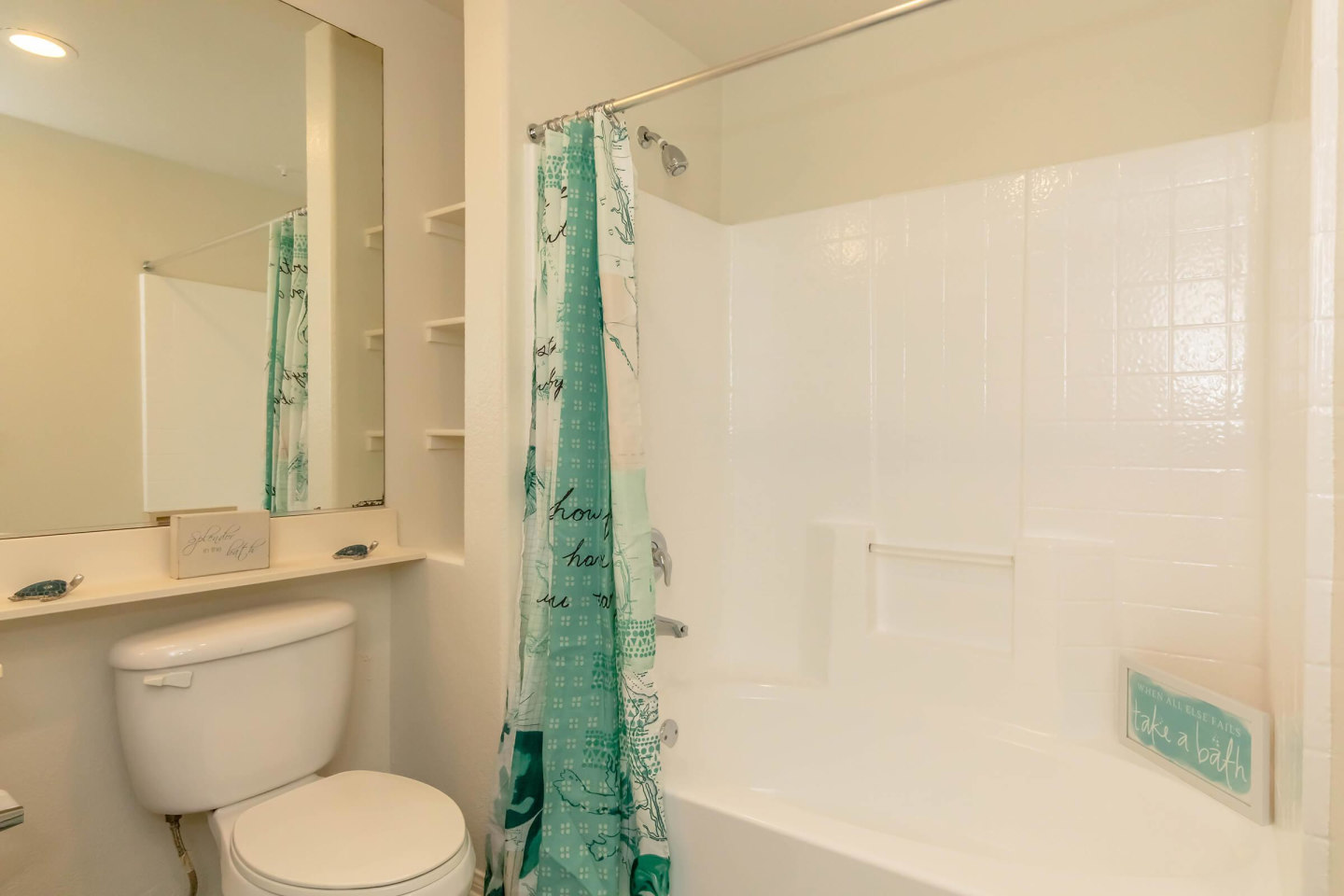 Laurel Vista Apartment Homes Image 49