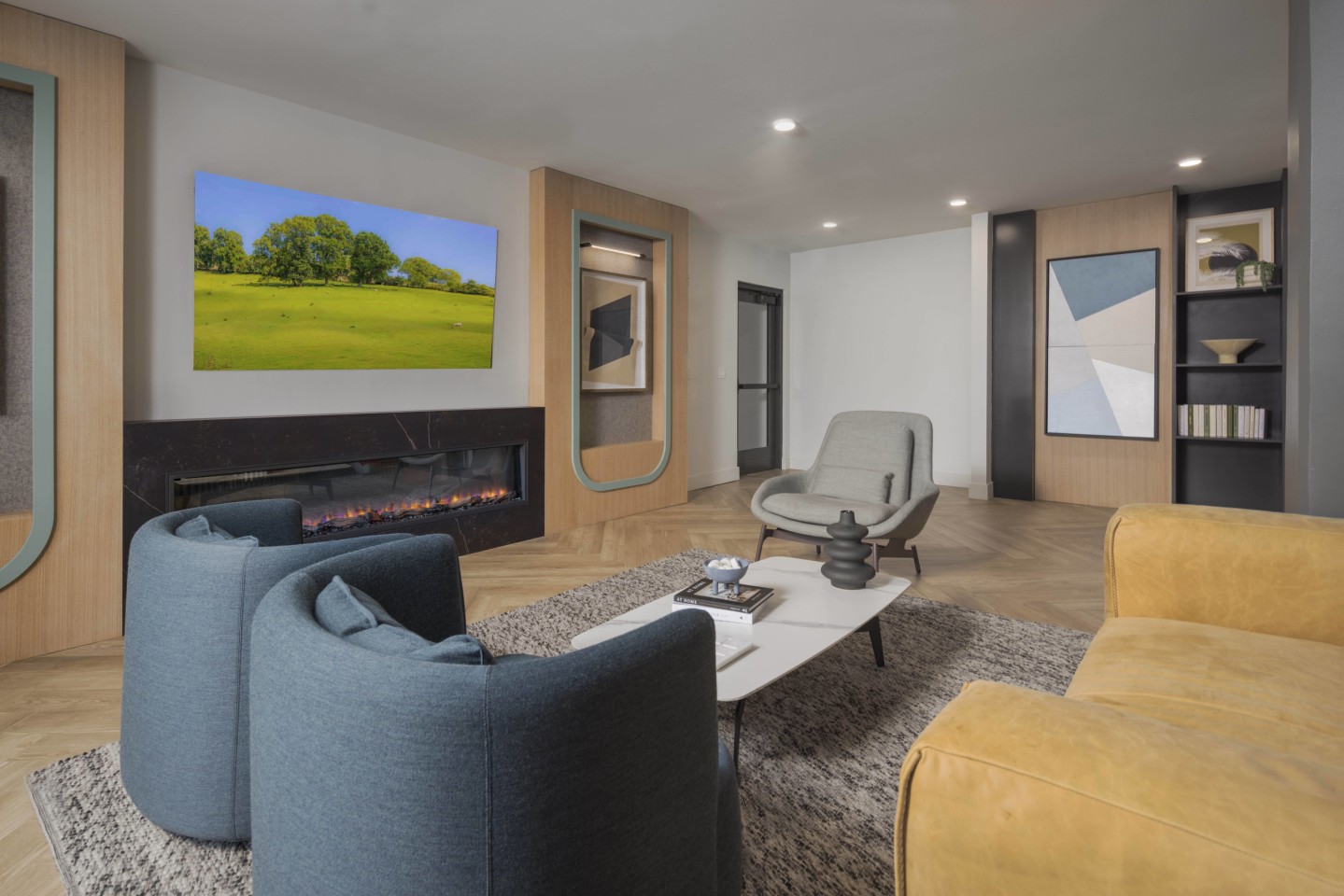 Loft House Image 42