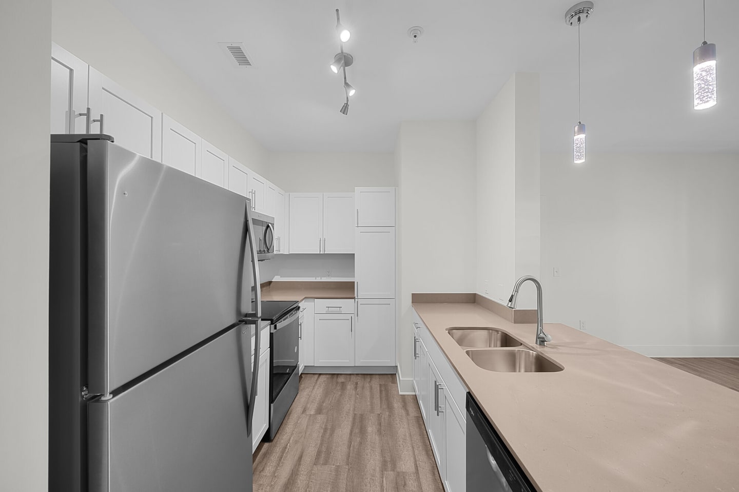 The Apartments at Copper Creek Image 77