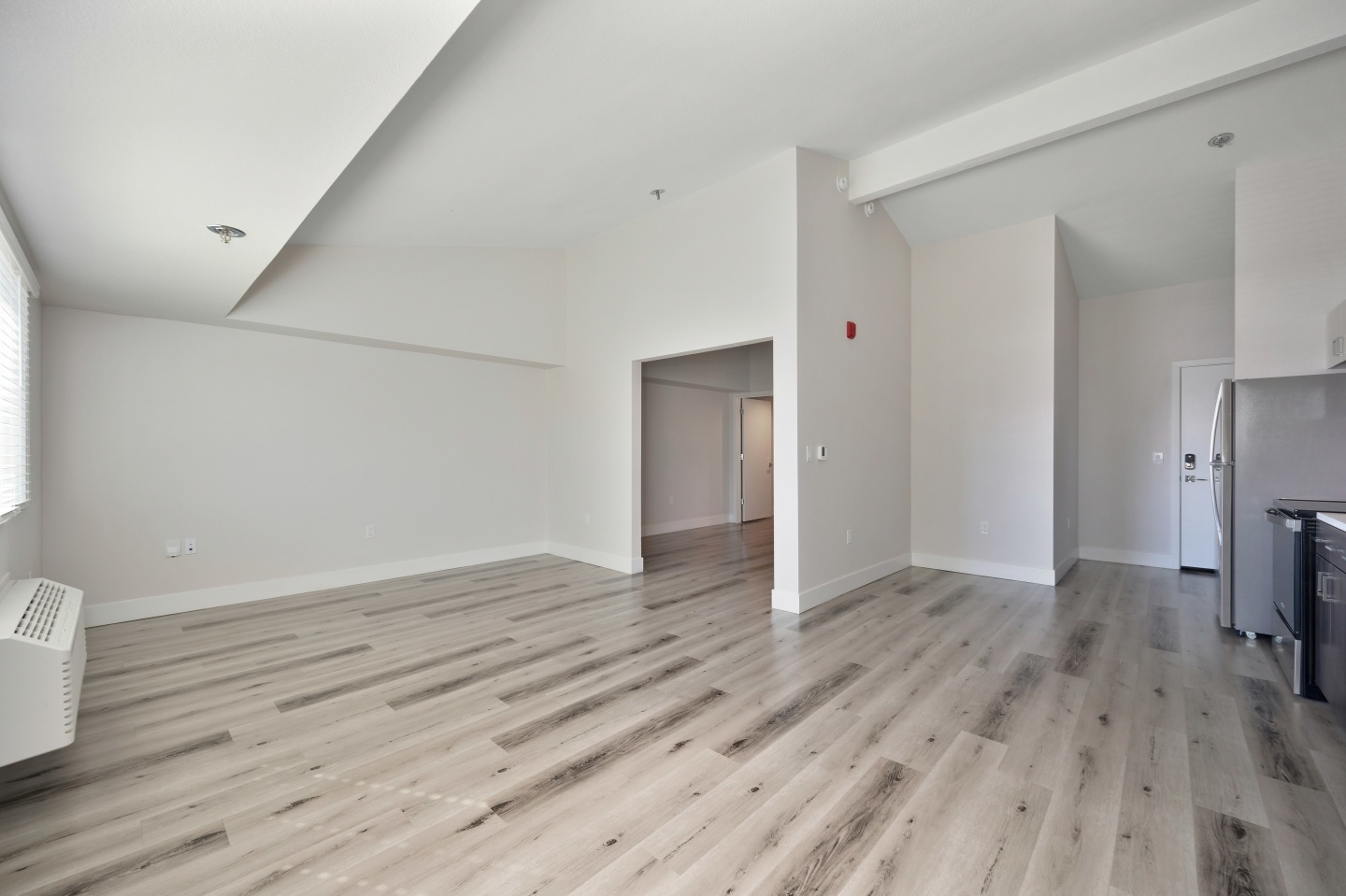 Track 281 Image 74