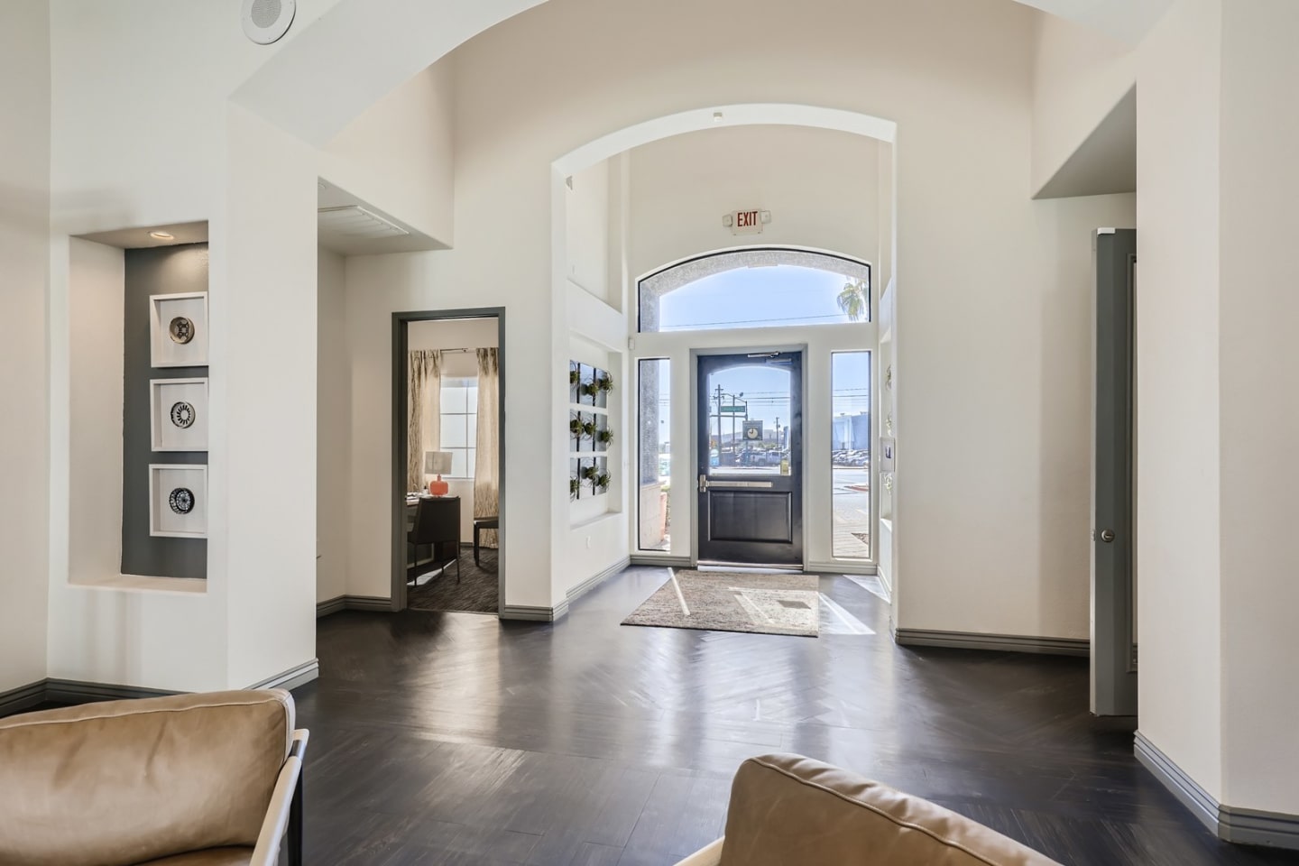 Mandarina Apartment Homes Image 100