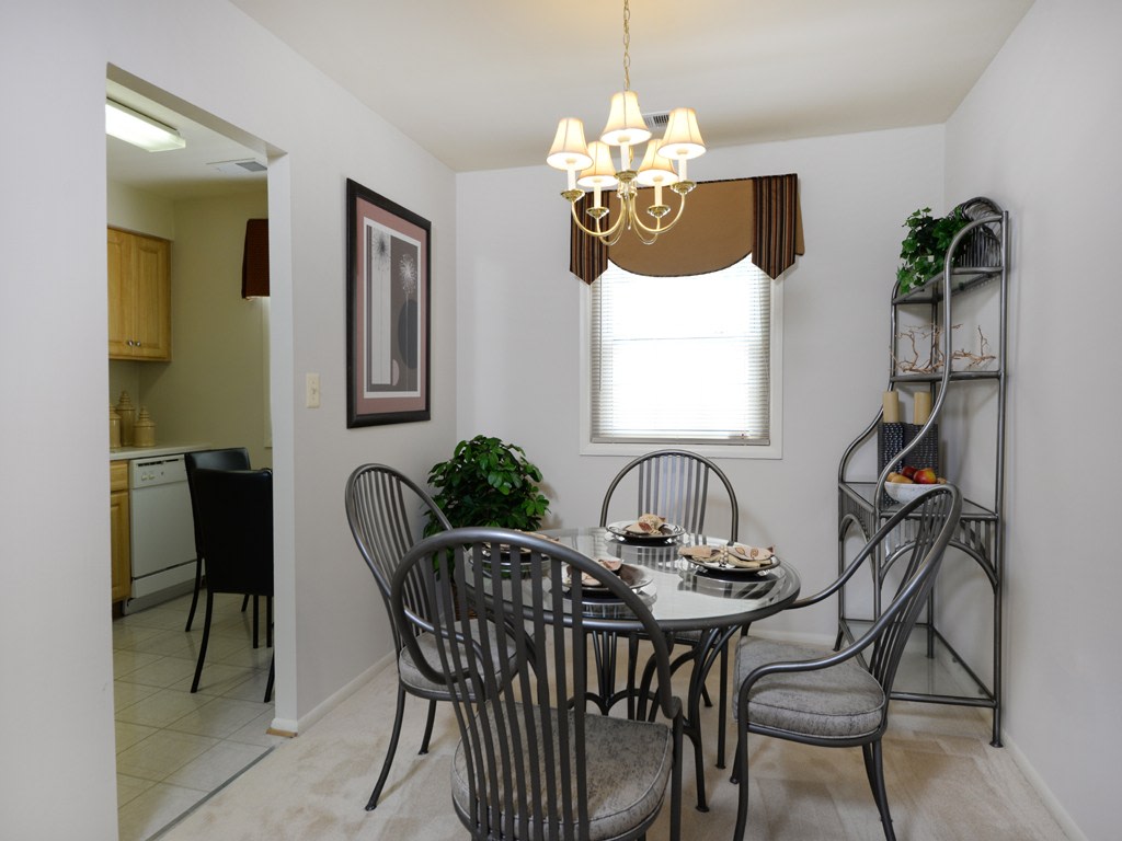Rockdale Gardens  Image 17