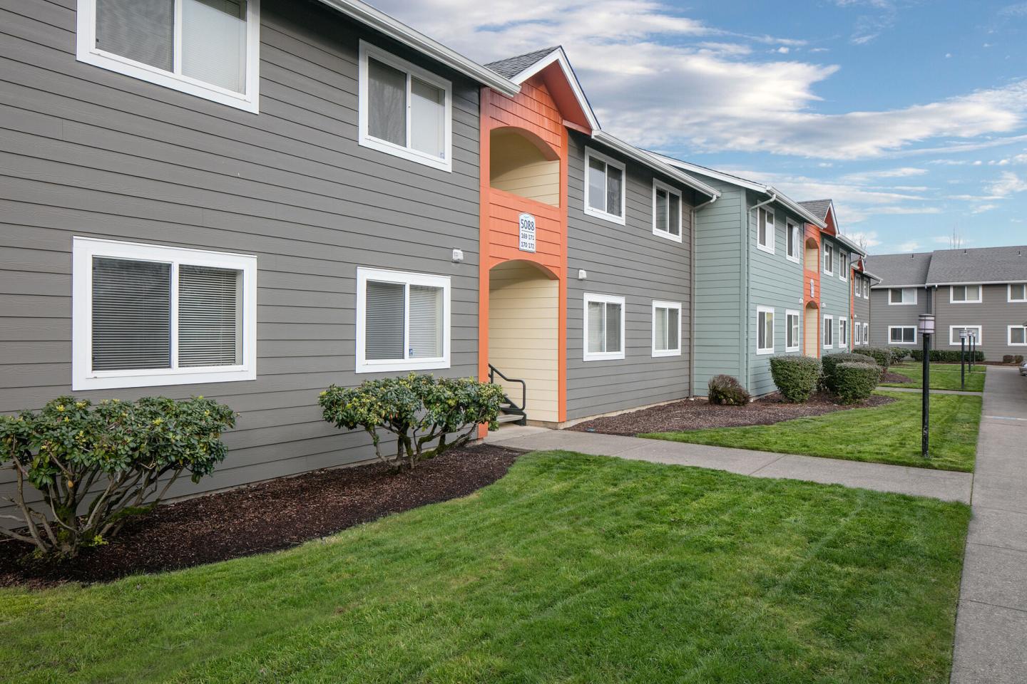 Creekside Apartments Image 22