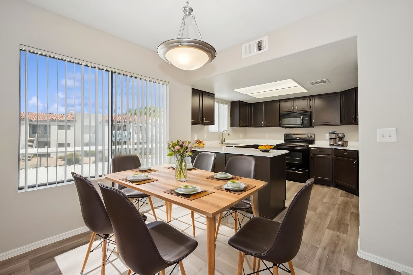 Sonoran Apartments Image 3