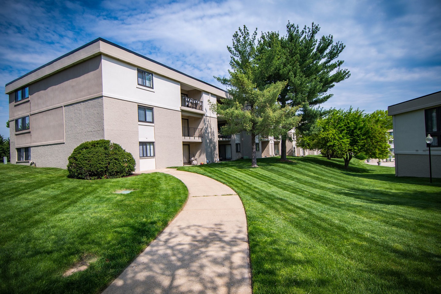 Ashley Apartments Image 34