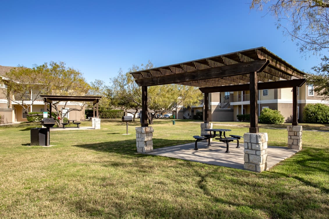 Pavilions at Northshore Image 12