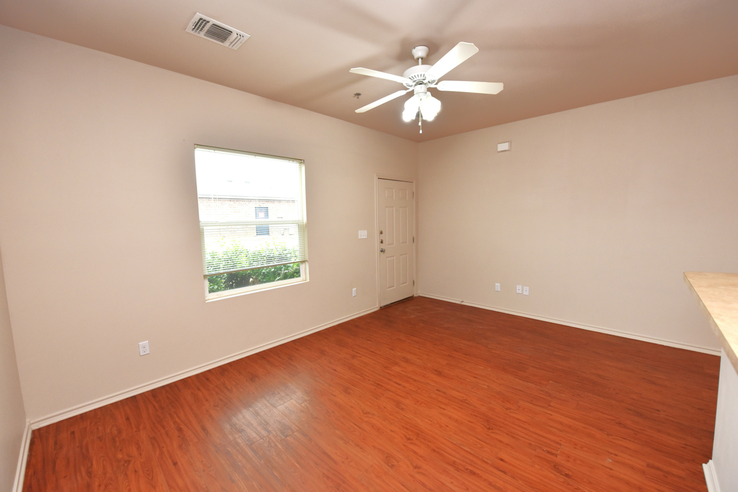 Chilton Village Apartments Image 4
