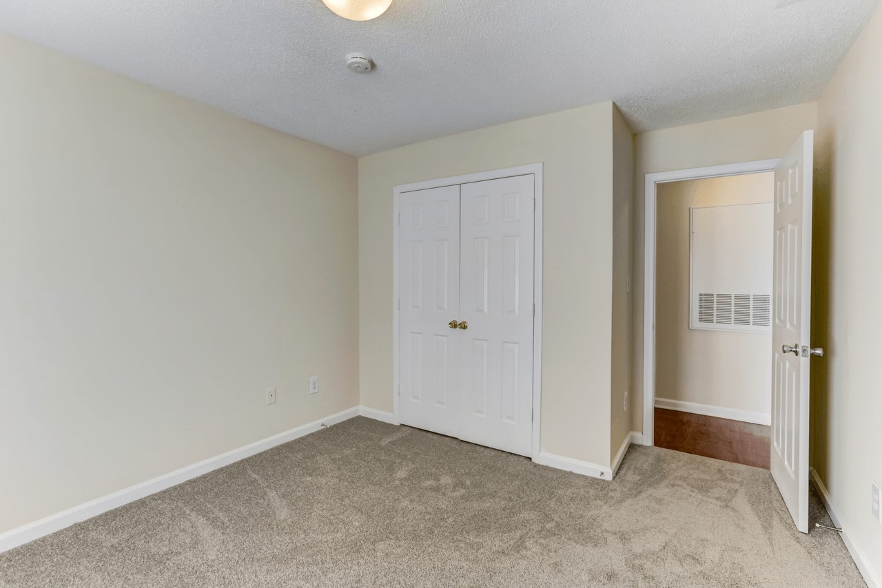 Forest Glen Image 31