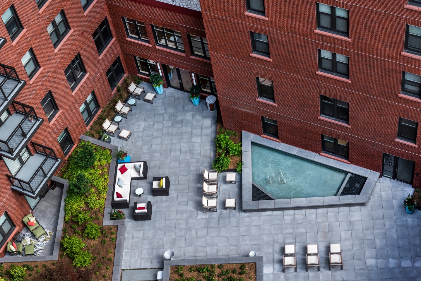 The Henri at Pike and Rose Image 30