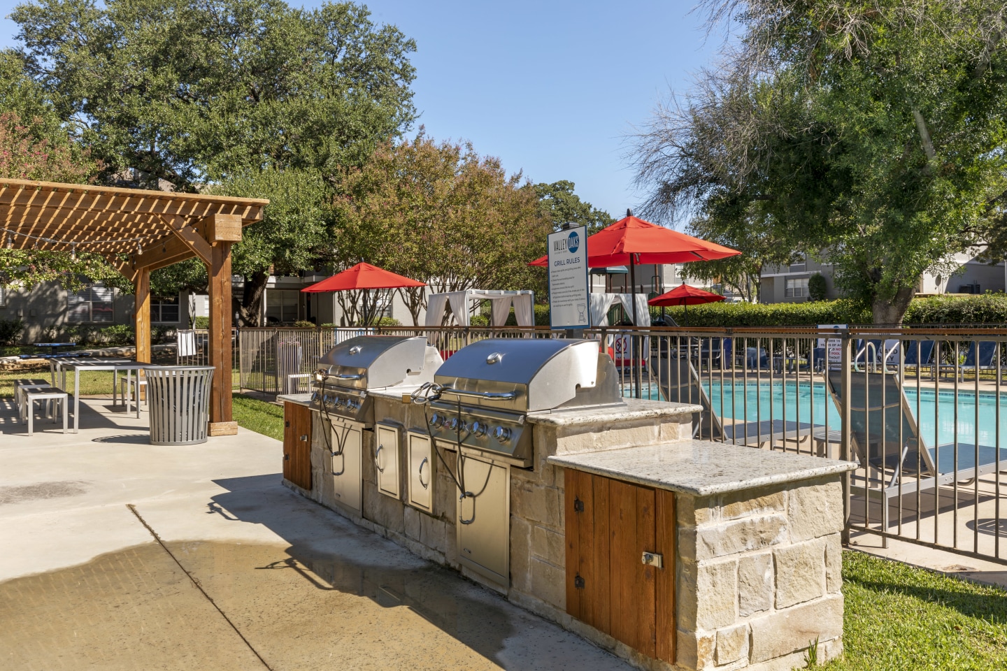 Valley Oaks Image 13