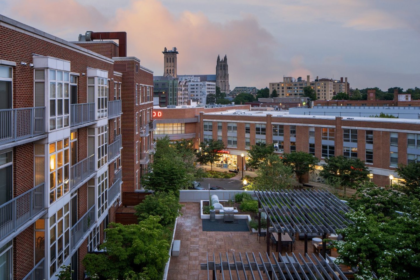 Cathedral Commons Image 18