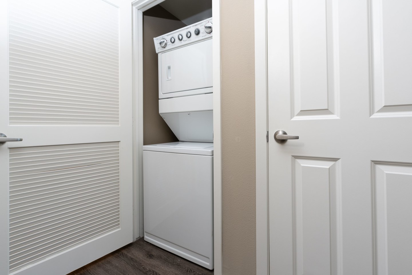 La Verne Village Luxury Apartment Homes Image 35