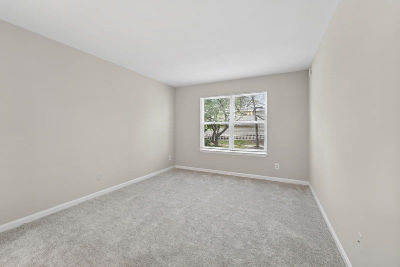 Elme Leesburg Image 8