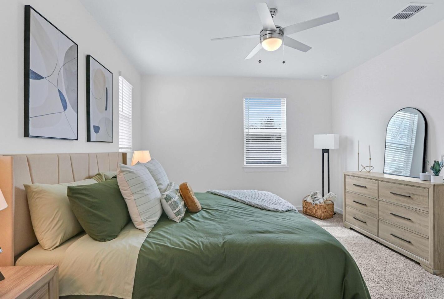 Sycamore Heights - Townhomes Image 14