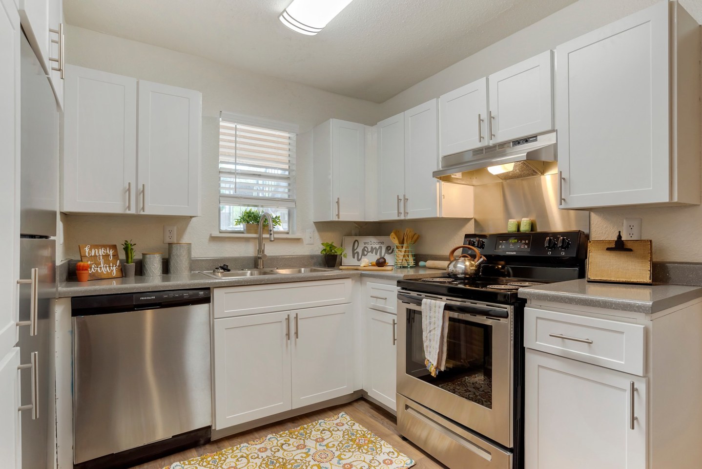 Lakeshore Landing Image 8