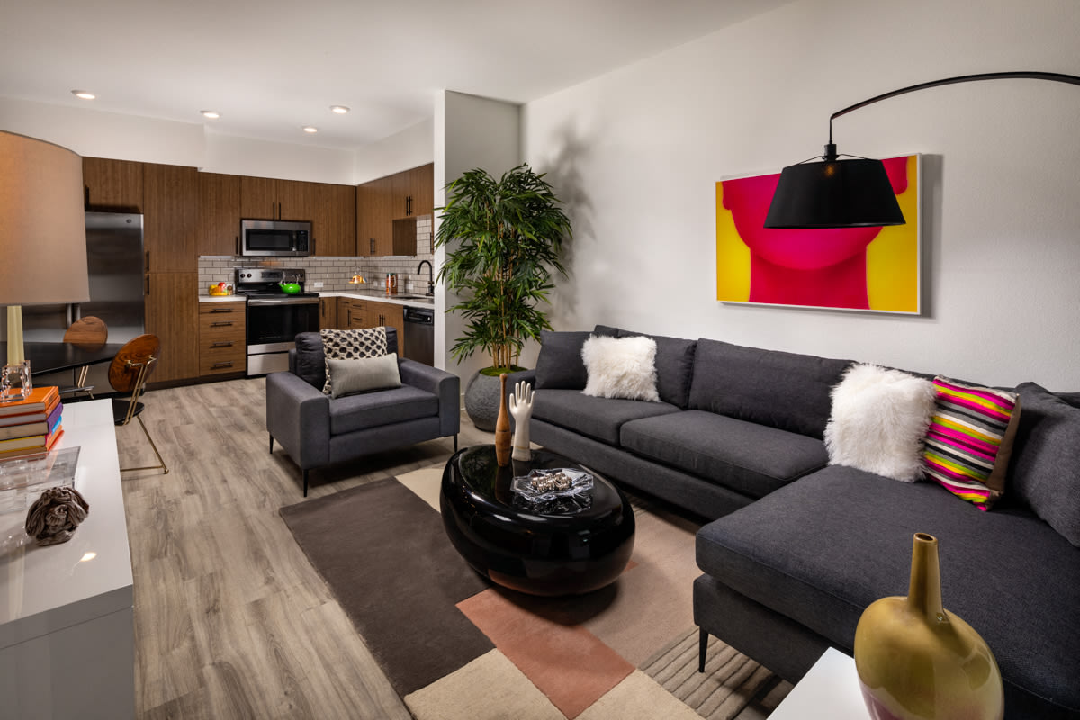 Clarendon Apartments Image 19