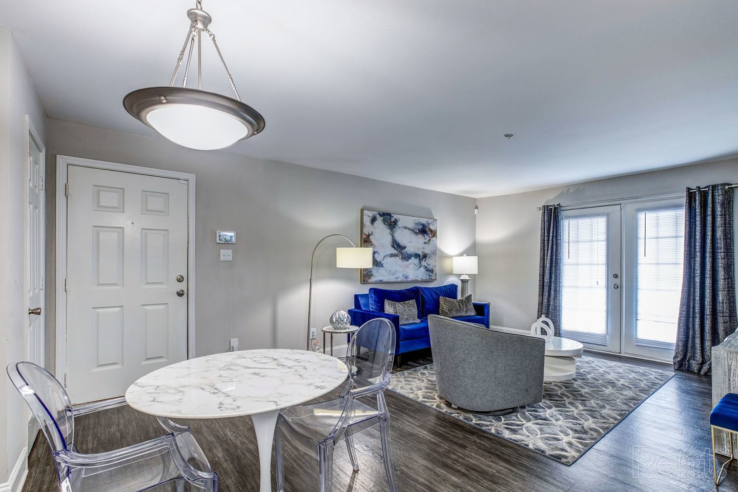 Elite at Lakeview Image 9