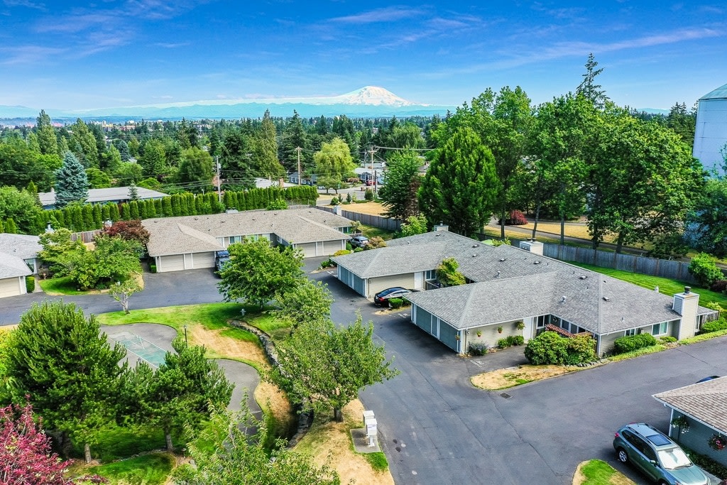 Village at The Pointe Image 1