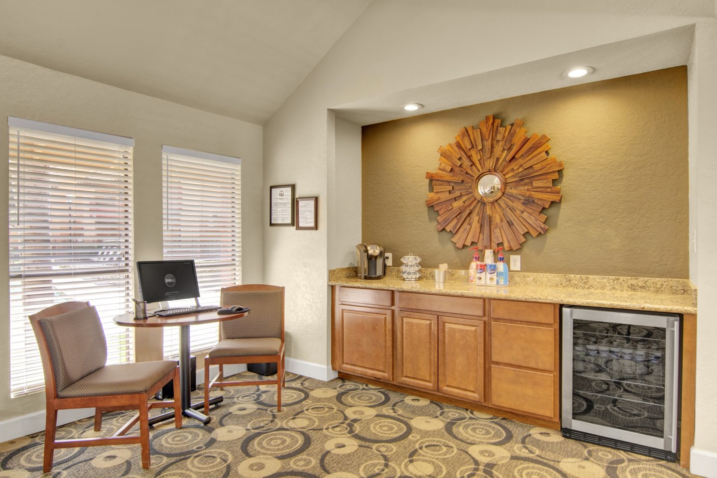 Atrium Court Apartment Homes Image 15