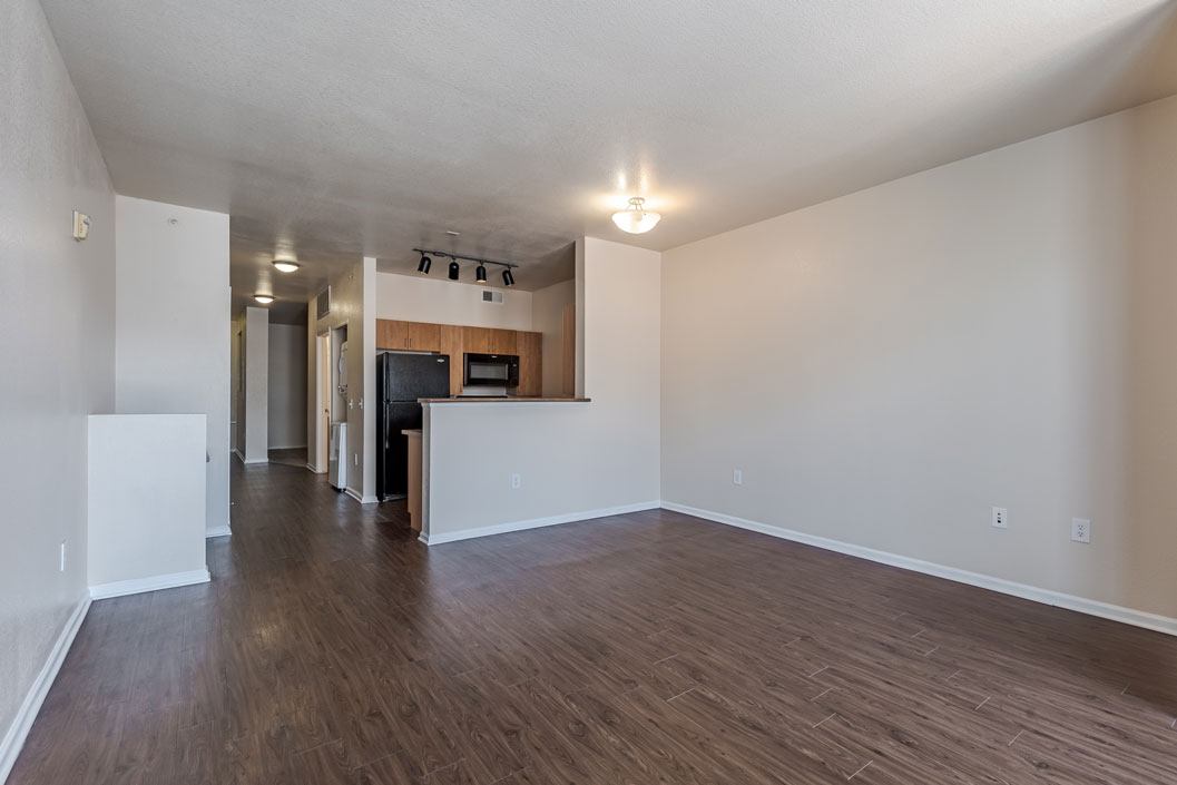 Diamond at Prospect Apartments Image 11