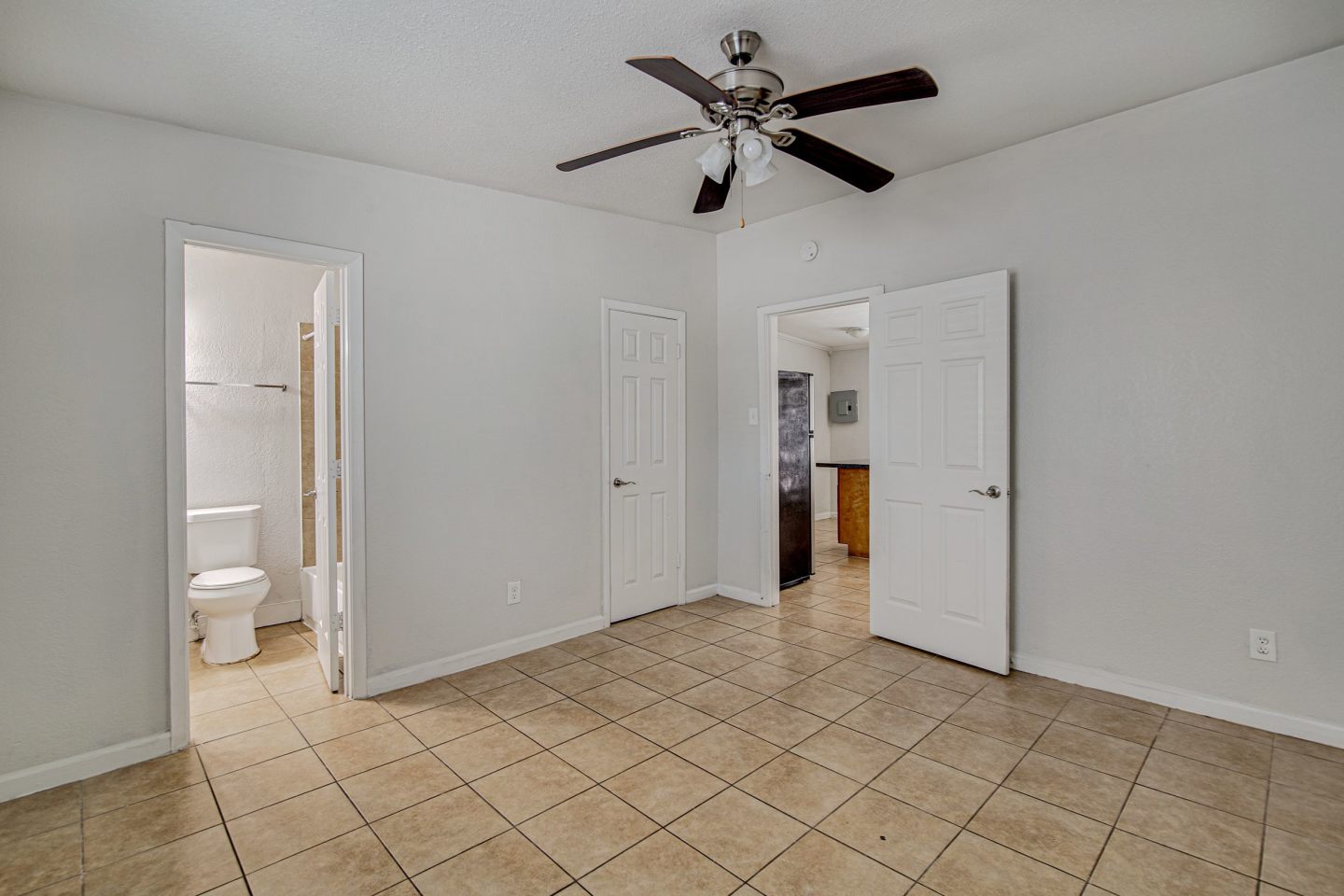 Mitchell Apartments Image 30