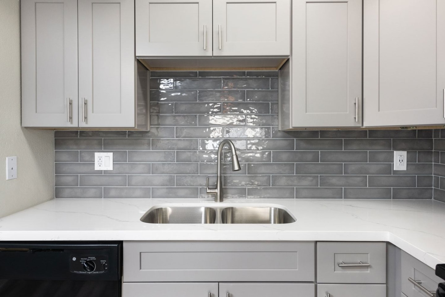 Stonybrook Apartments Image 12