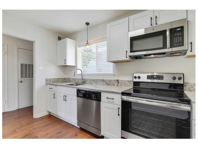 Parc at Mid City Image 7