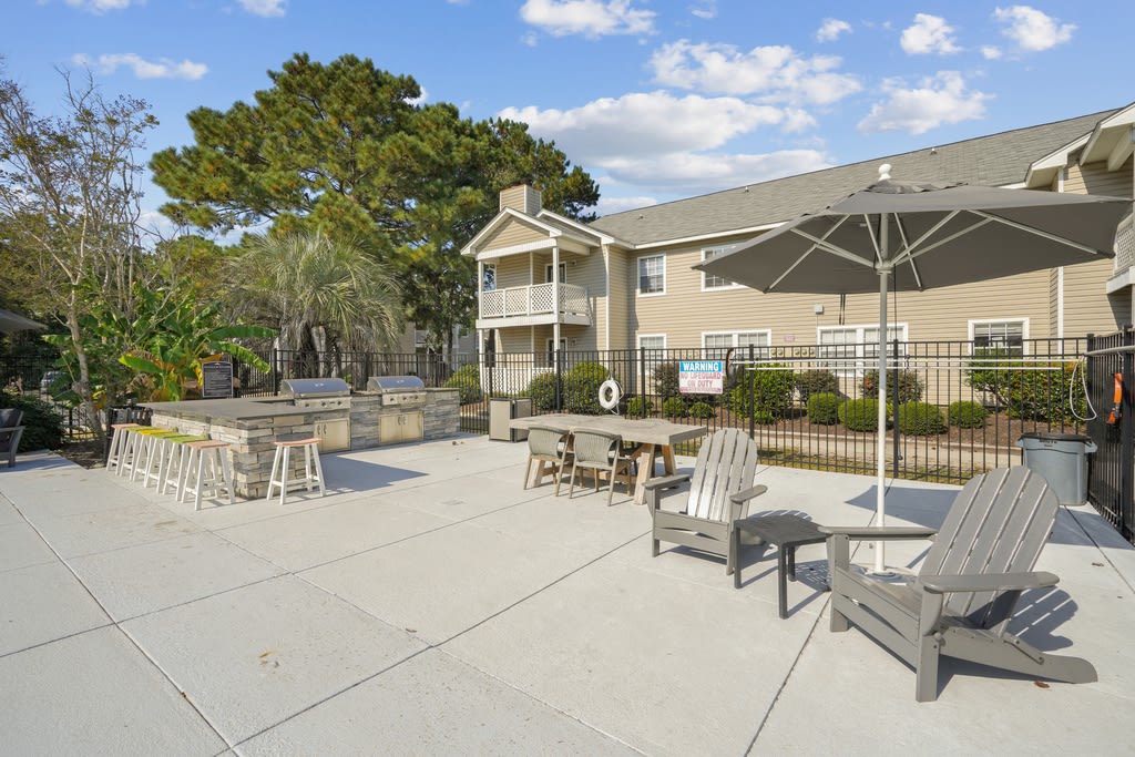 Cypress Pointe Apartment Homes Image 4