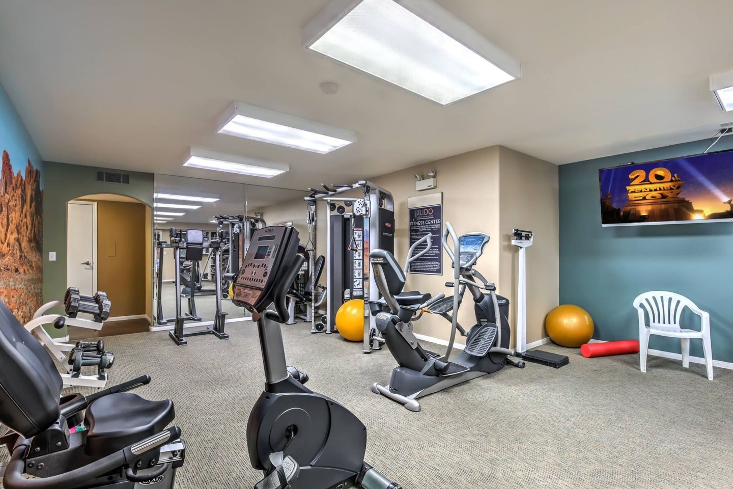 The Lido Apartments - Senior Living Image 10