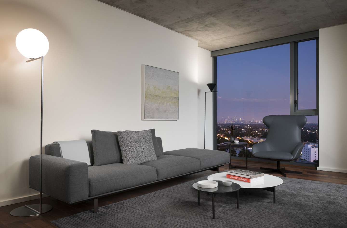 The Apartment Residences at AKA Image 2
