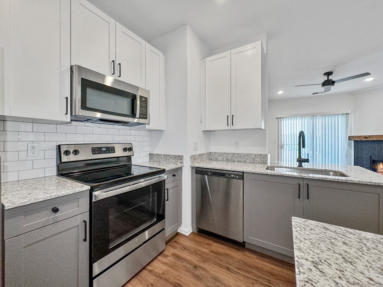 92 West Image 12