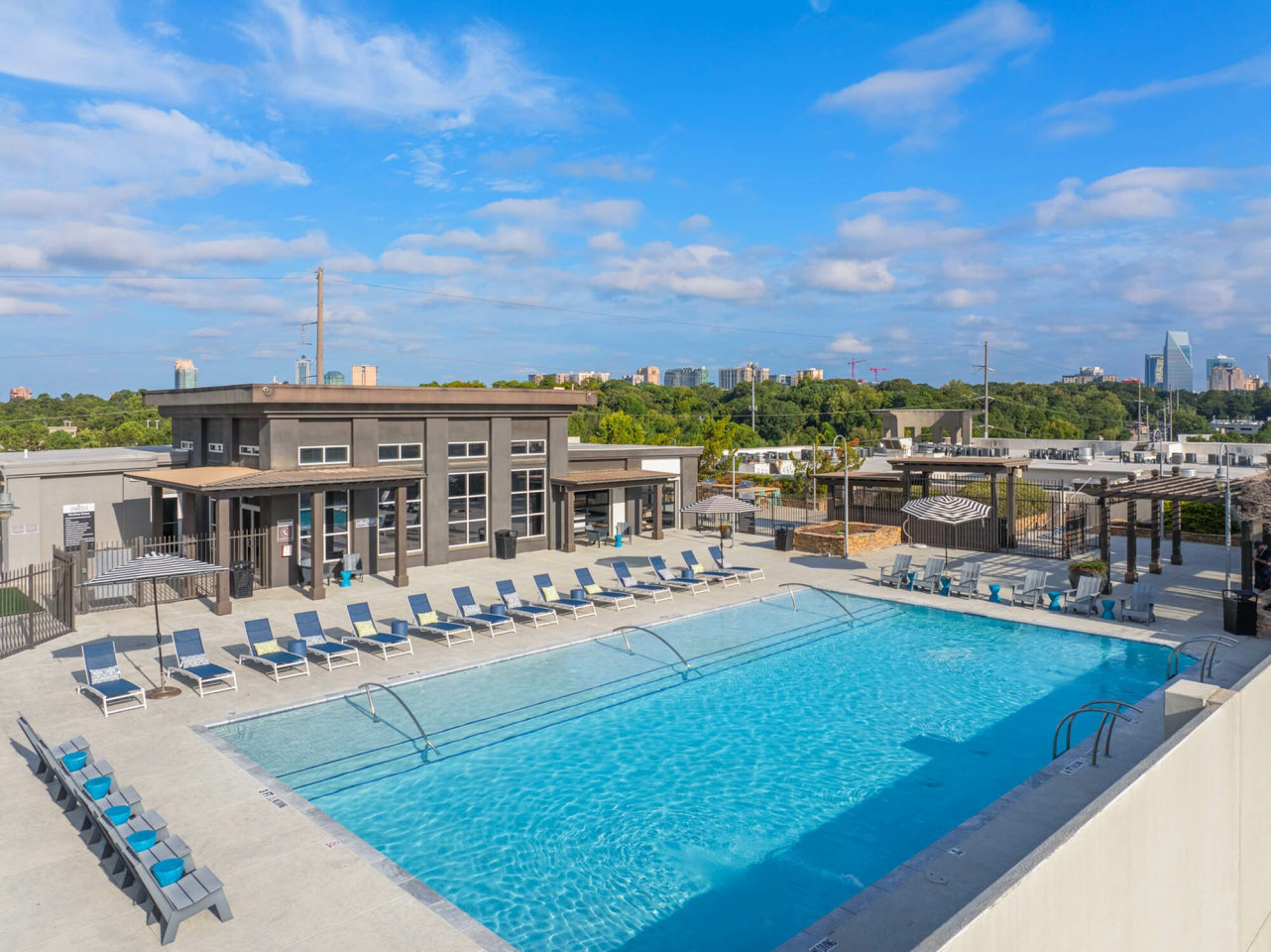 Peninsula at Buckhead Image 28