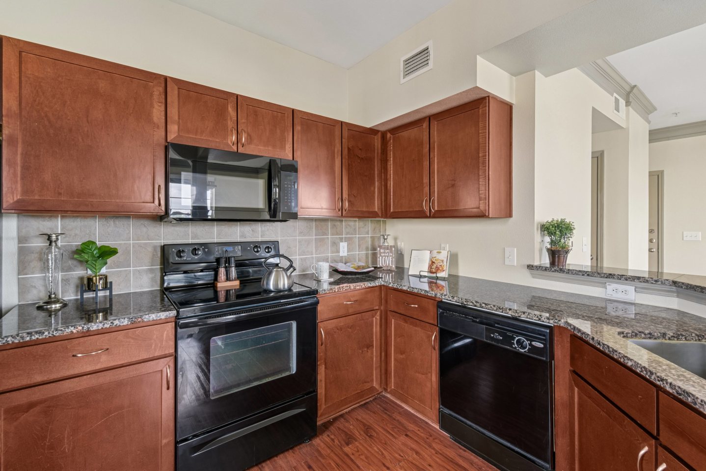 Aspire Roxbury Image 22