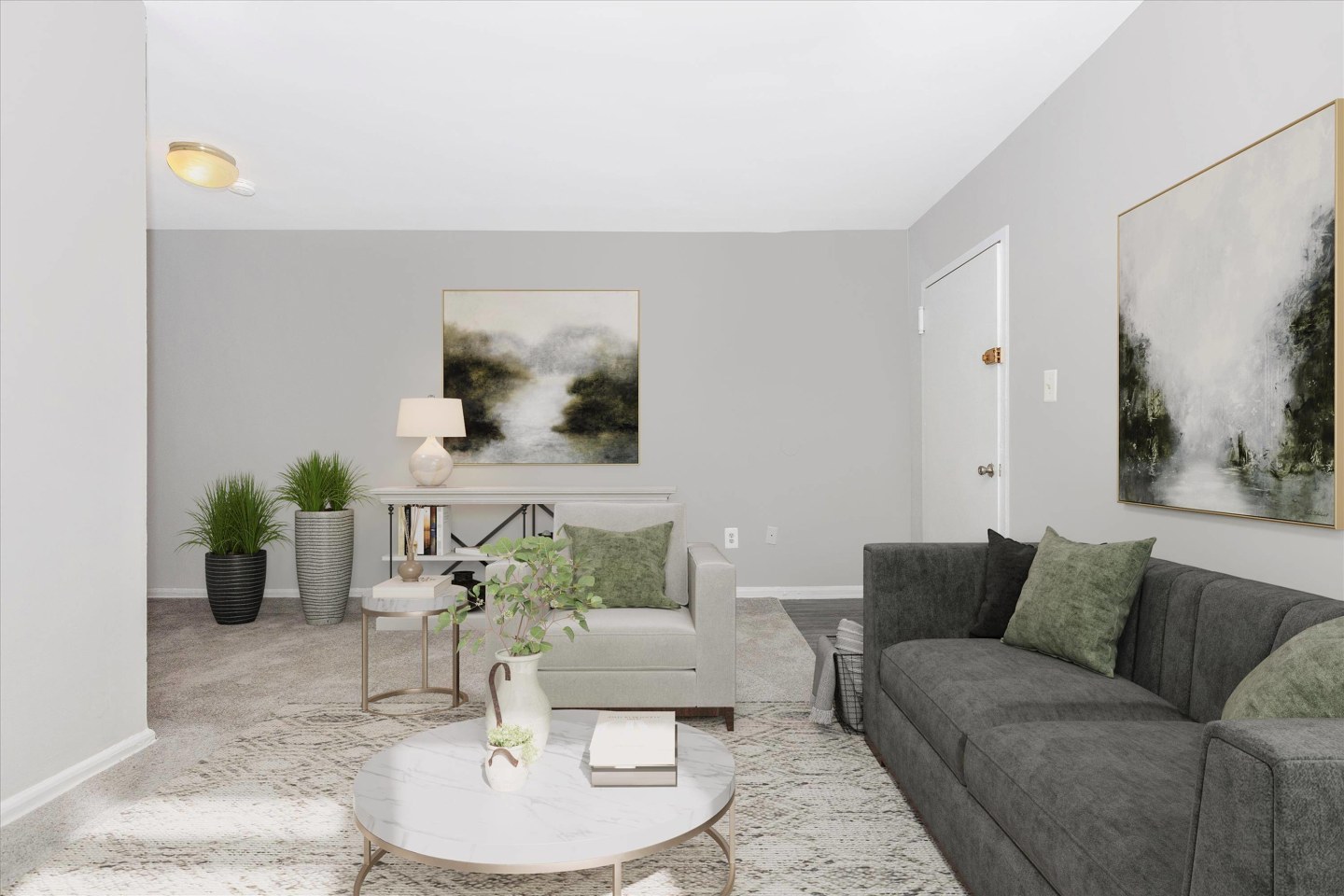 Emerald Apartments Image 5