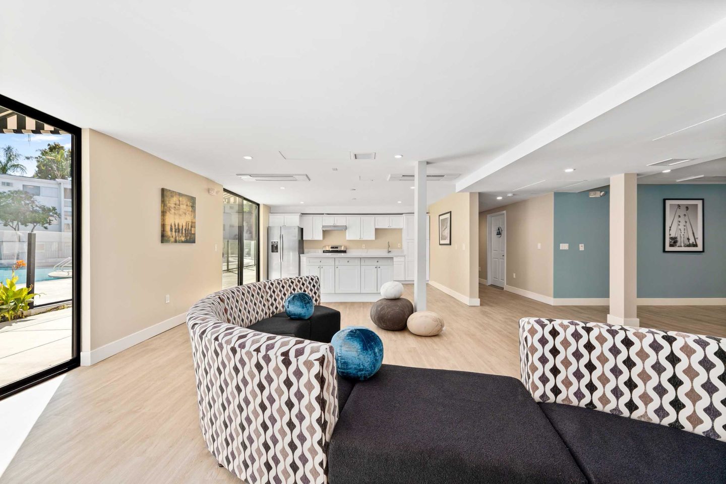 Summerview Beach Resort Luxury Apartments Image 39