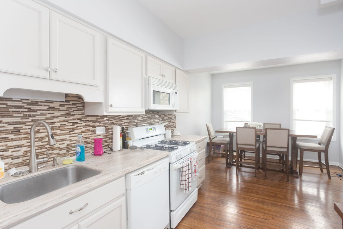 3708-3714 North Sheffield Image 6