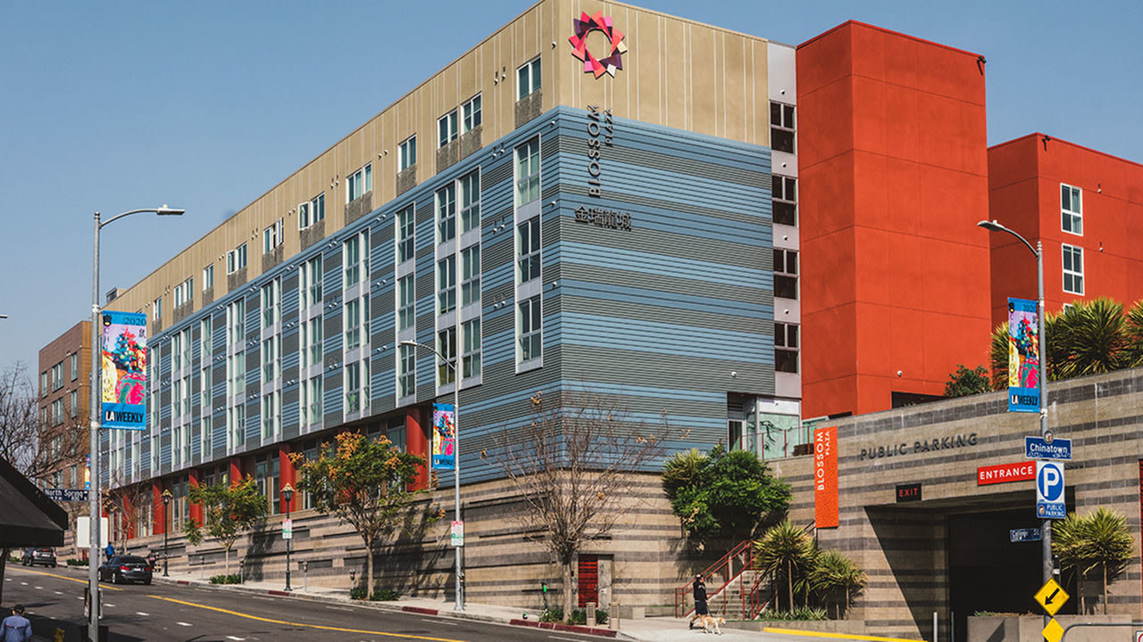 Blossom Plaza Image 24