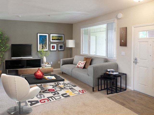 Tamarind Square Image 25