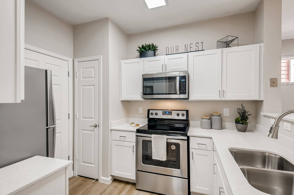 Parkfield Apartment Homes Image 2