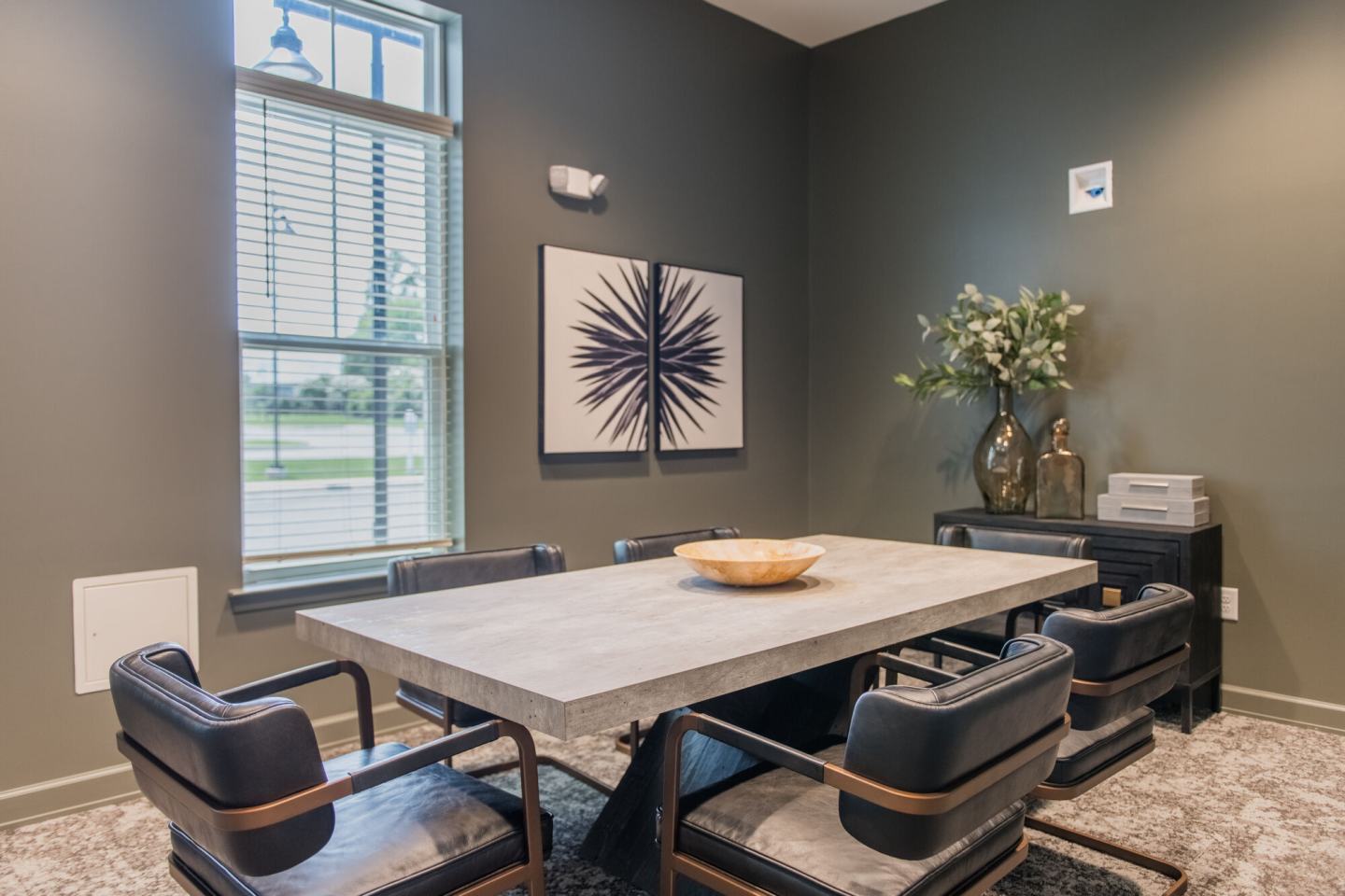 Commonwealth apartments Image 35