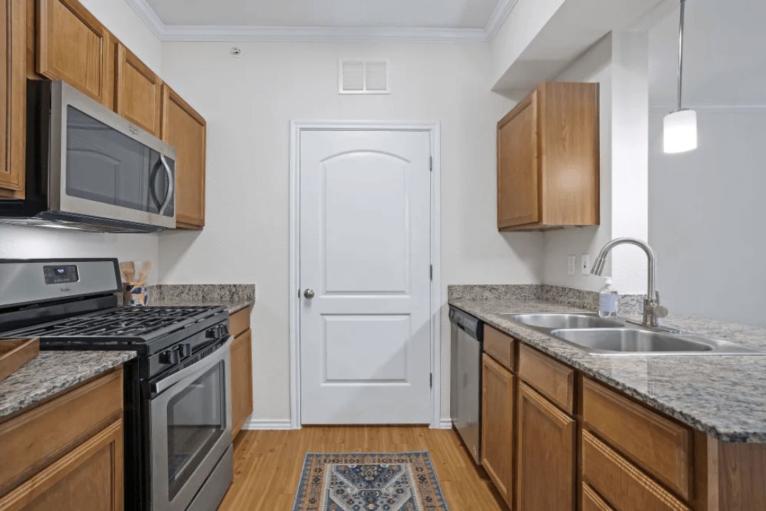 Ten 06 at Joshua Station - Affordable Housing Image 19