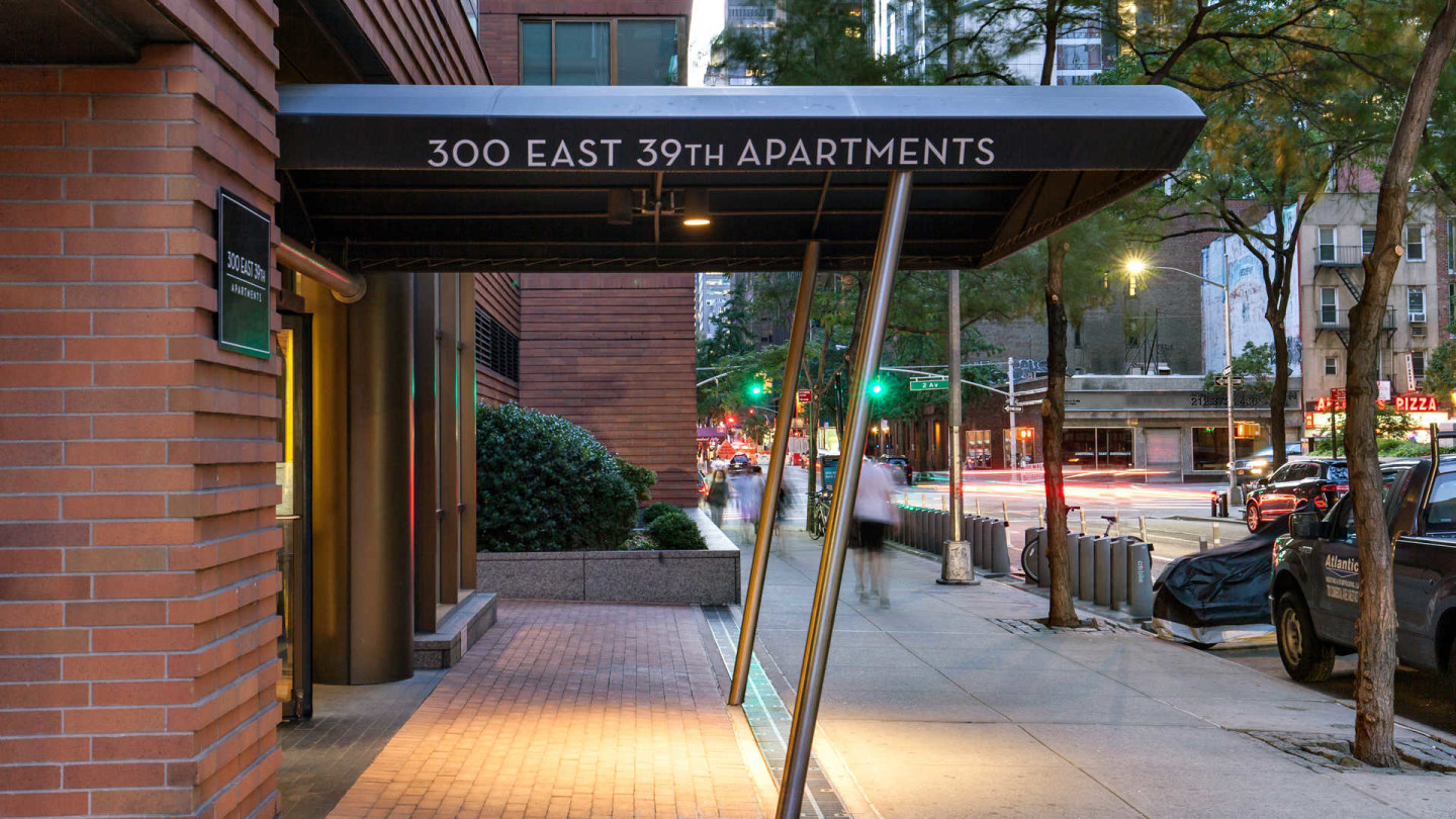 300 East 39th Image 16