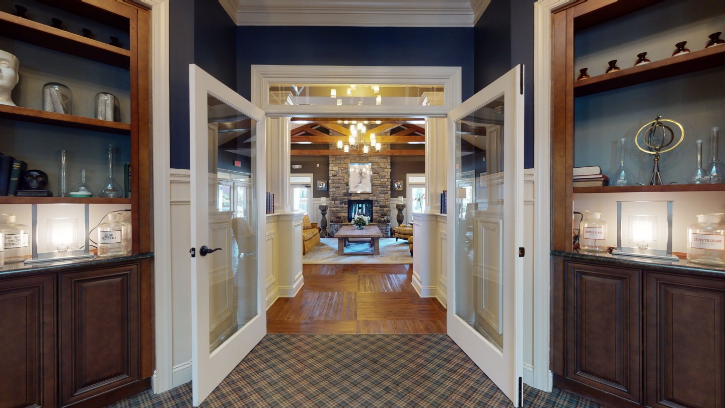 The Heritage at Arlington Apartment Homes Image 2