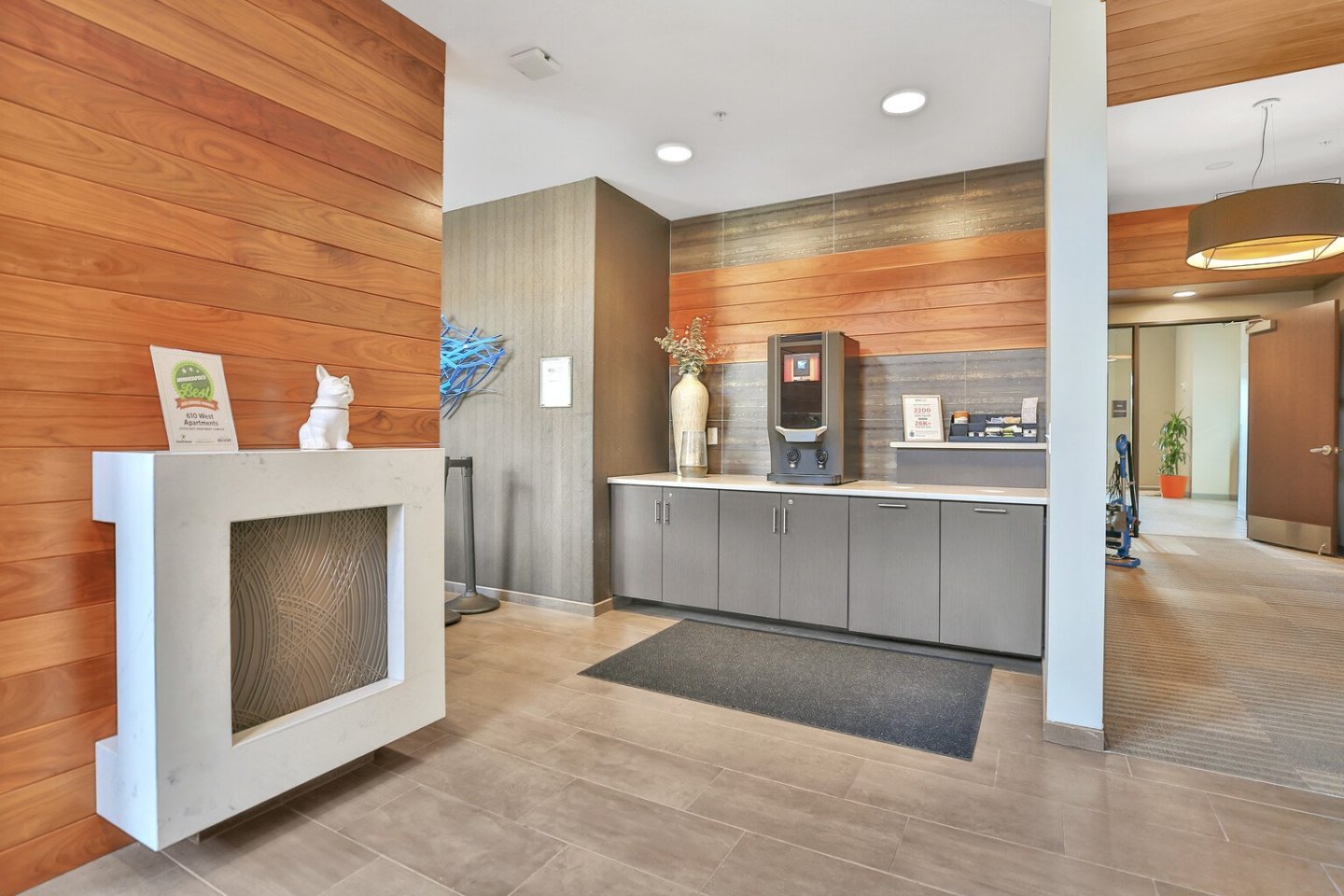 610 West Image 35