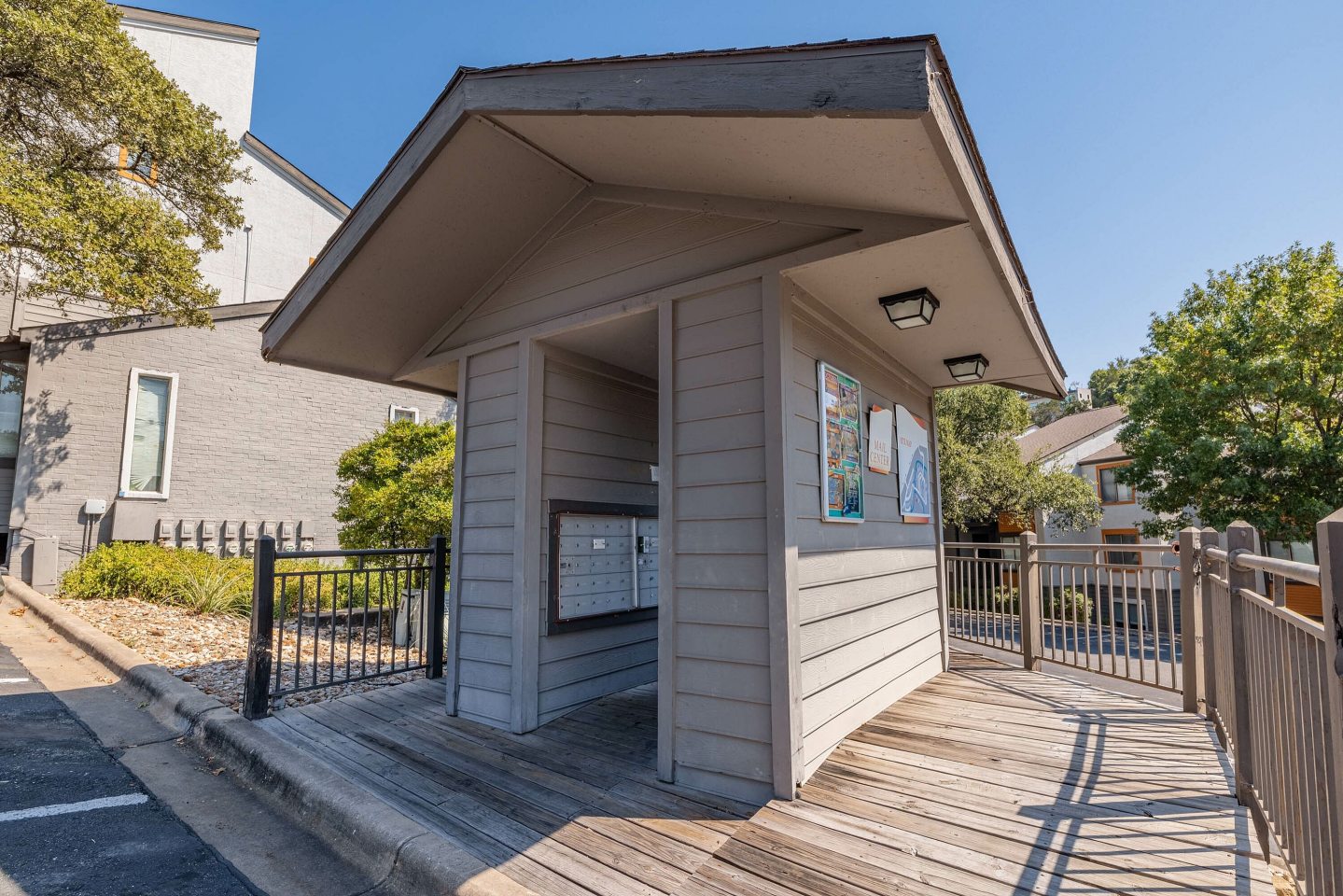 Capital Hills Apartment Homes Image 11
