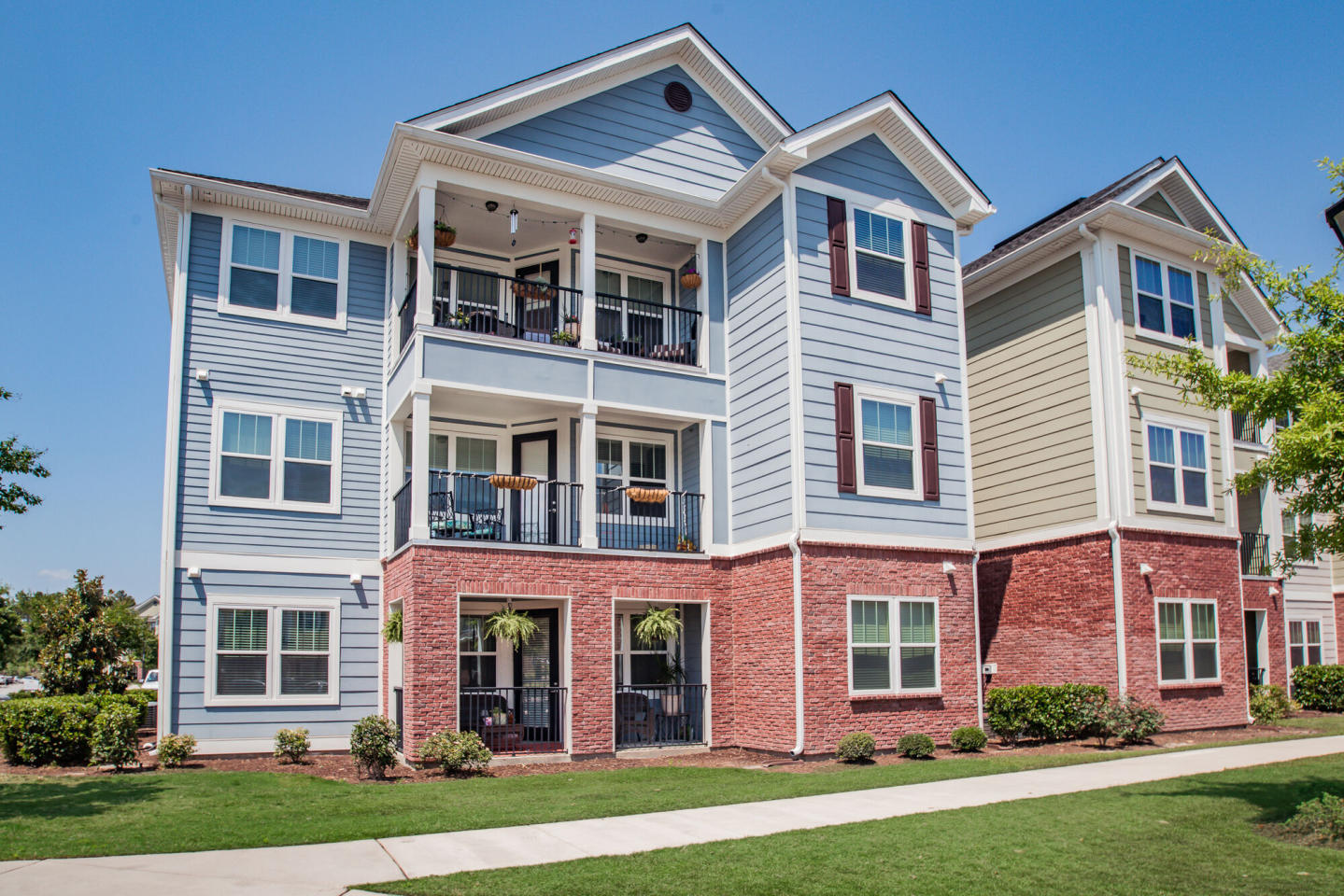 Otarre Pointe Apartment Homes Image 12